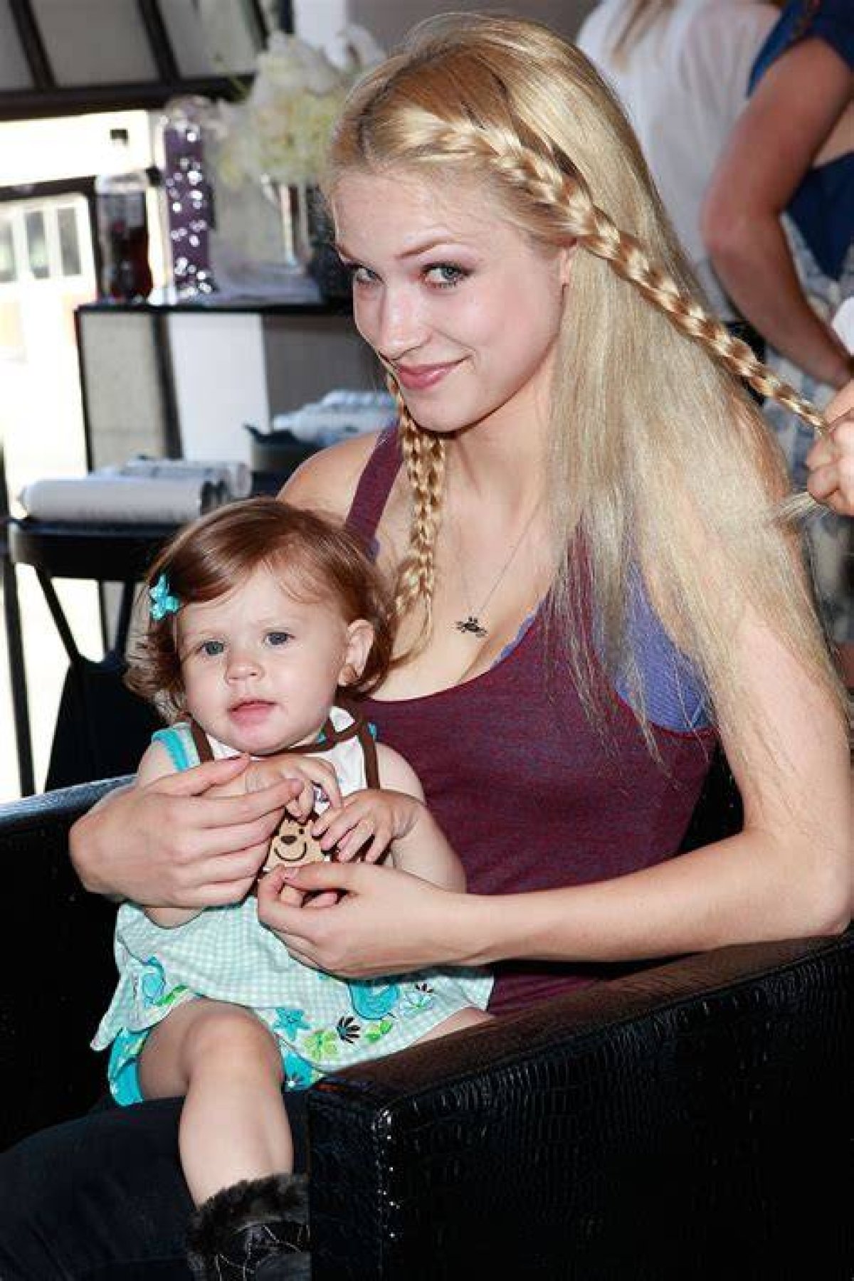 Alexis Knapp Kid