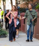 Did Joshua Jackson and Katie Holmes Date? a Deep Dive into Their Relationship
