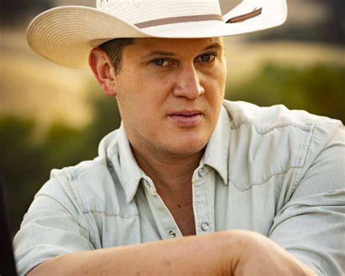 Discover the Secrets Behind Jon Pardi's Height
