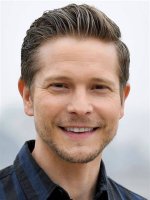 Exploring Matt Czuchry's Relationships: a Comprehensive Look at His Dating Life