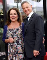 Gary Sinise: the Life and Legacy of a Versatile Actor and Philanthropist