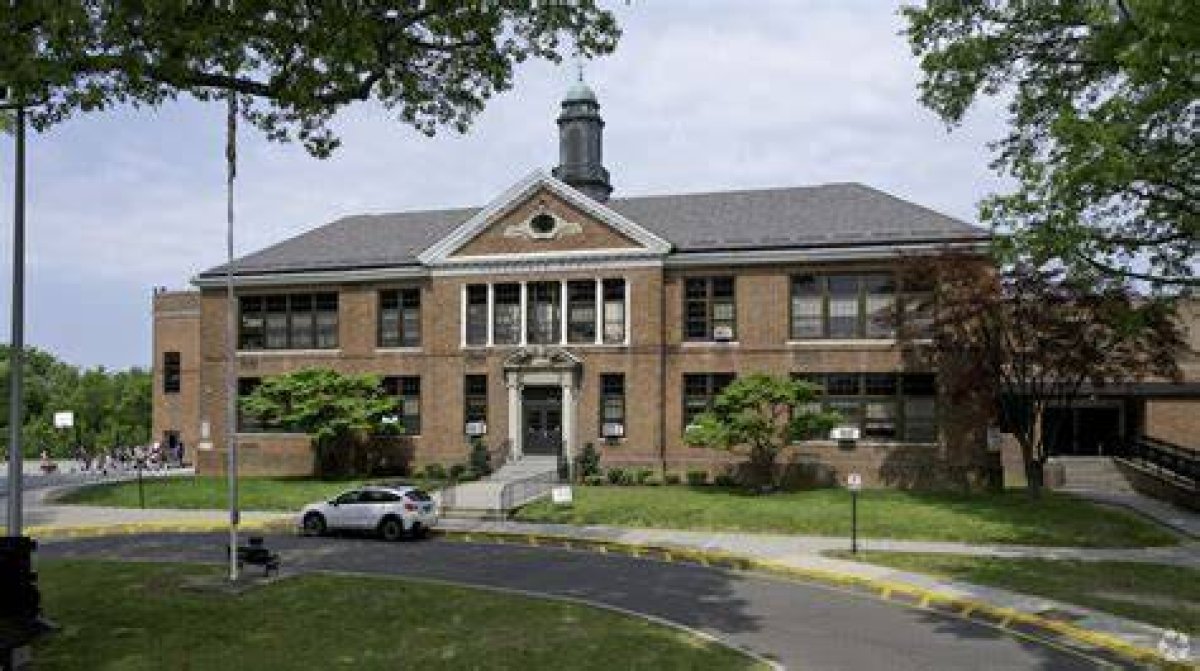 Help Bring Missing Eastchester Greenvale School Teacher Home
