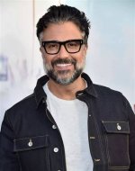 How Tall Is Jaime Camil?