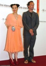 Is Björk Married? Exploring the Personal Life of the Iconic Artist