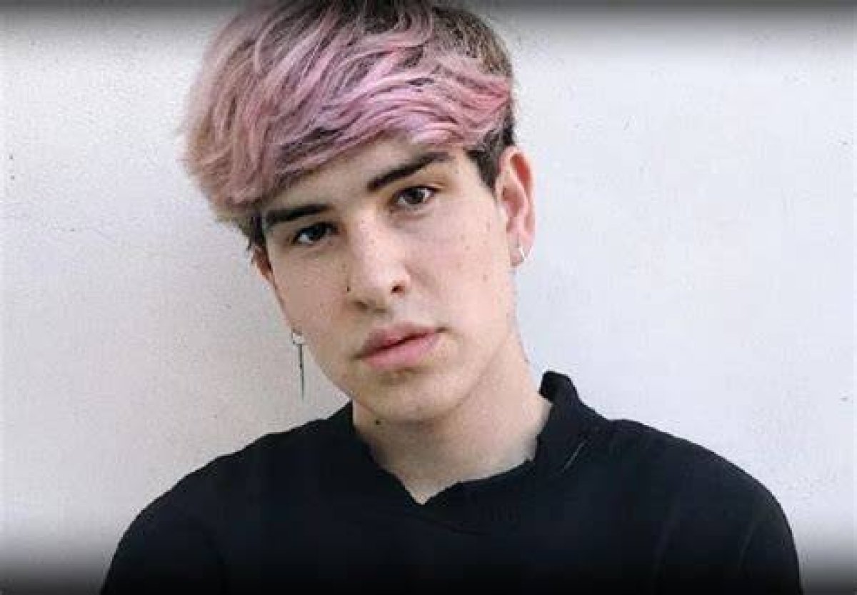 Jake Webber’s Age, Biography, Girlfriend, Net Worth, Songs, Family