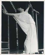 Liza Minnelli: a Legend of Stage and Screen