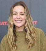 Piper Perabo’s Net Worth, Biography, Fact, Career, Awards and Life Story