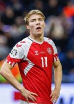 Rasmus Højlund: Age, Height, Weight