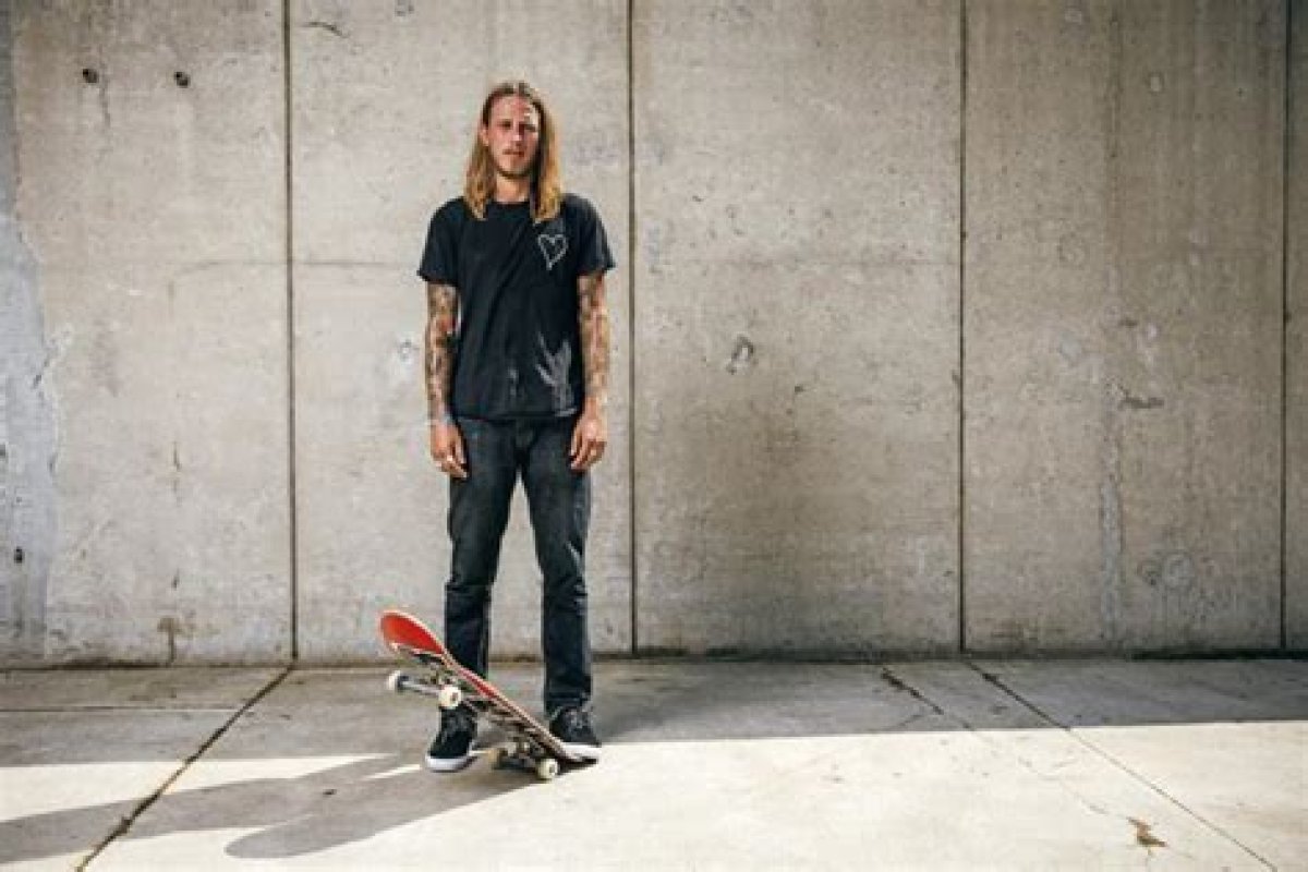 Riley Hawk: the Rise of a Skateboarding Prodigy