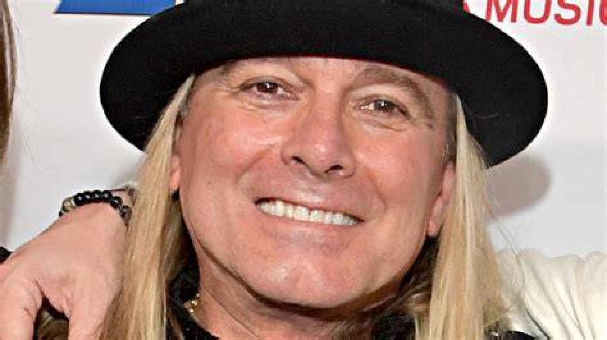 Robin Zander Net Worth | Jblogz