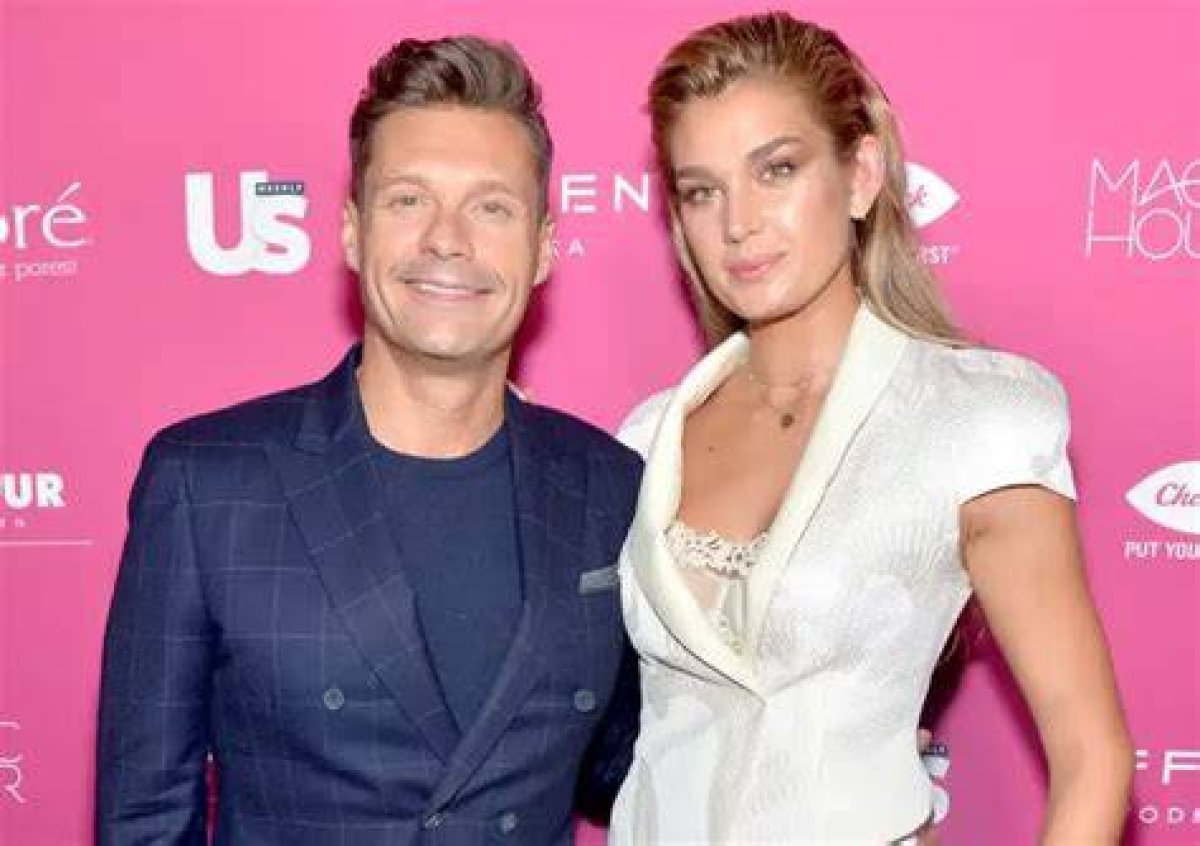 Ryan Seacrest- Wiki, Age, Height, Wife, Net Worth, Ethnicity