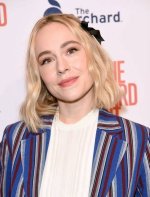 Sarah Goldberg Biography, Age, Height, Husband, Net Worth, Family