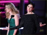 Scarlett Johansson Feels Betrayed by Sandra Bullock over Romance with Ryan Reynolds! Hollywood L ·