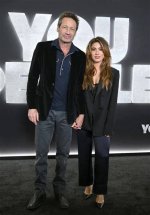 Unveiling the Height of David Duchovny: a Glance into the Life of a Hollywood Icon