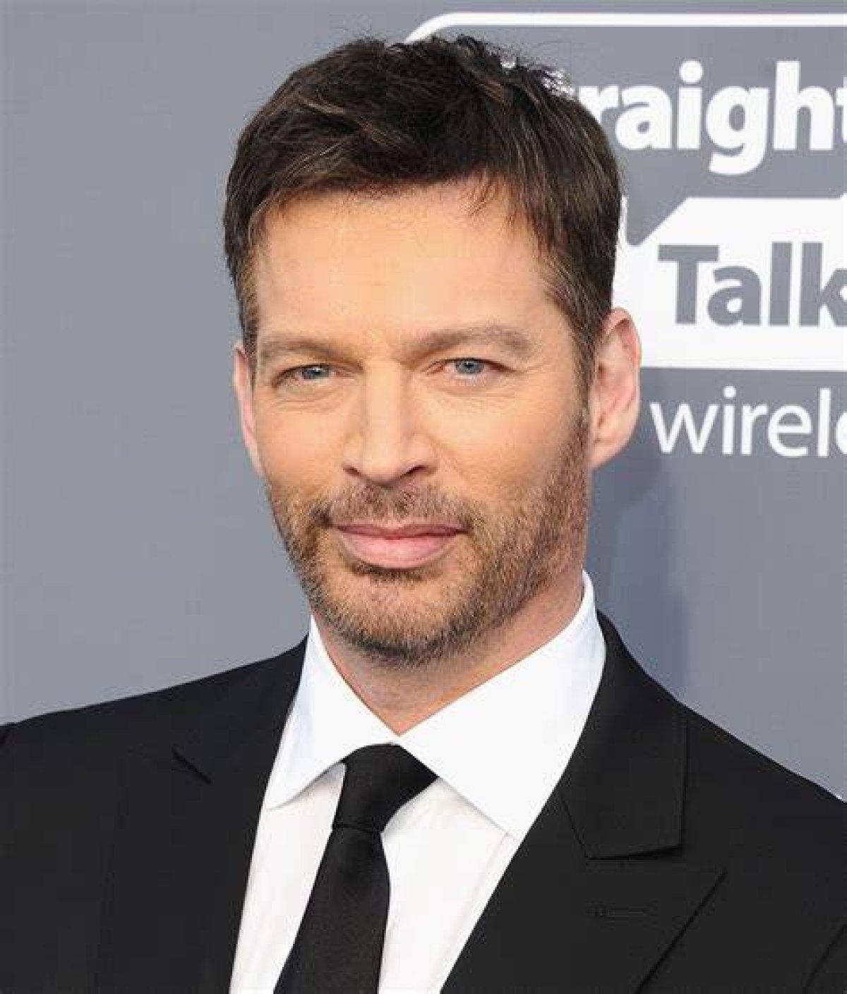 Unveiling the Truth: Does Harry Connick Jr. Smoke?